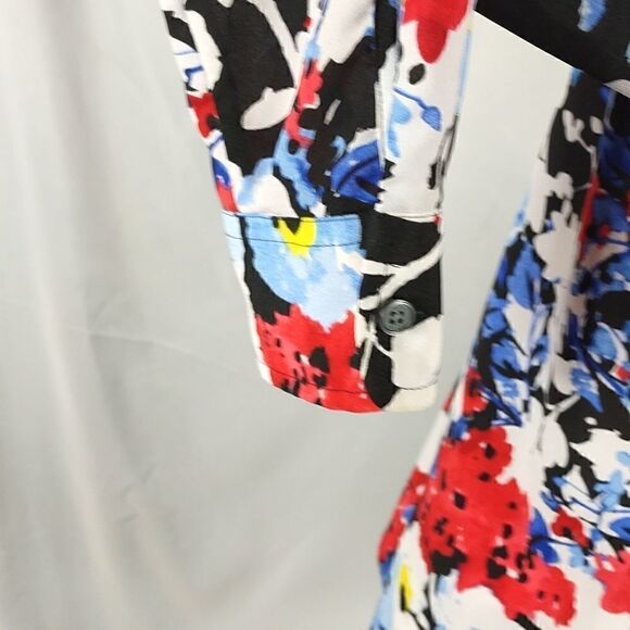 Jones New York Floral Button Down Blouse - Picture 4 of 7